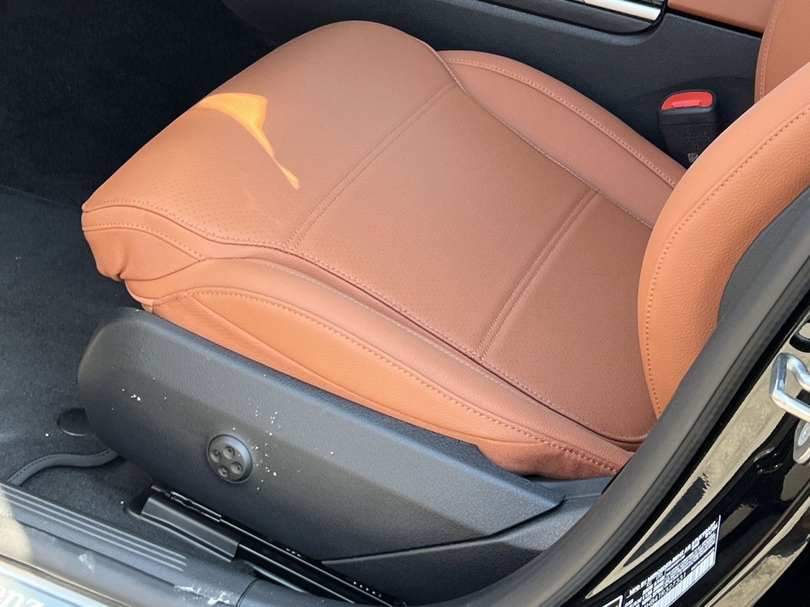 New 2026 Mercedes-Benz C 300 4MATIC Sedan image 12