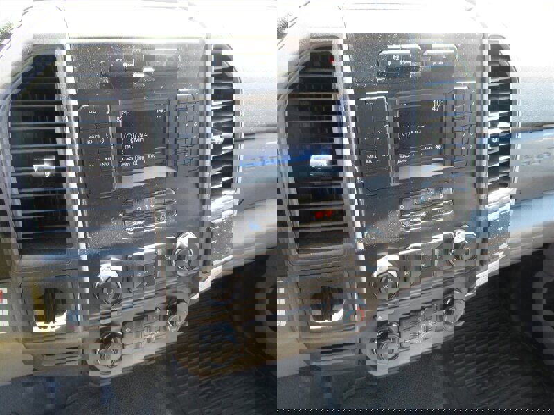 Used 2018 Ford F450 XL image 25