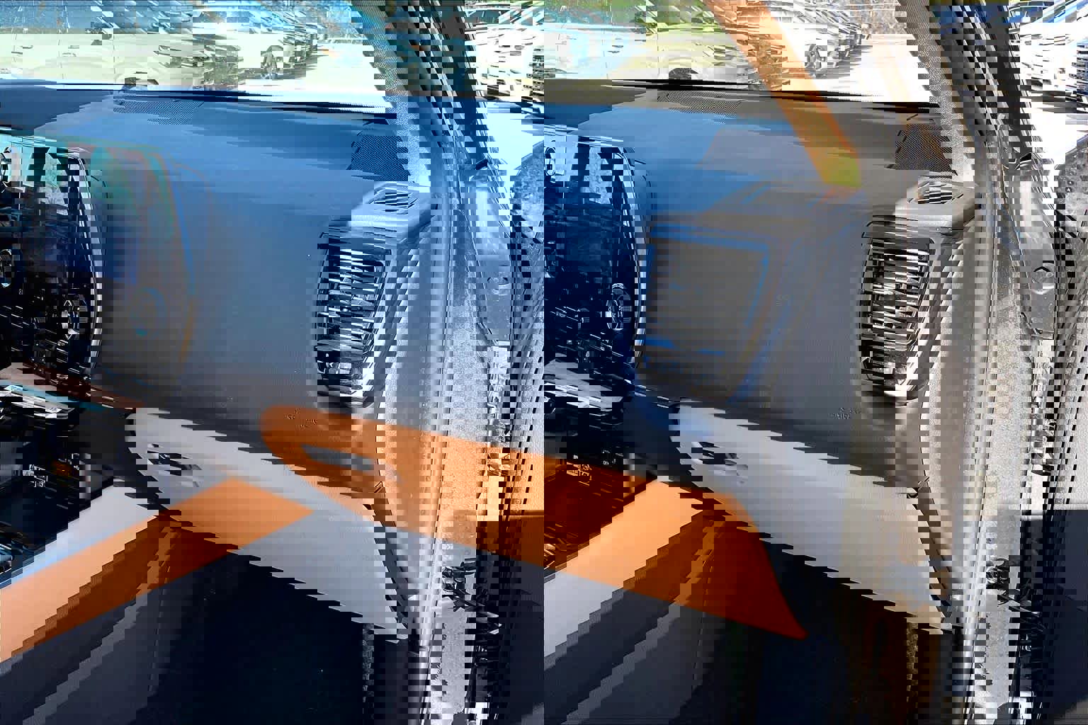 Certified 2025 Lexus NX 250 FWD w/ Premium Package image 18