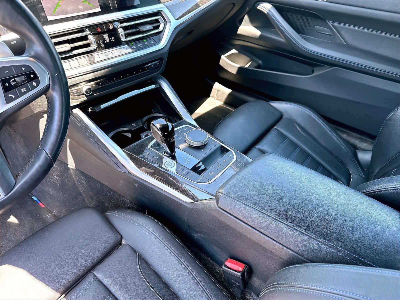 Used 2022 BMW M440i Convertible w/ Premium Package RWD image 19