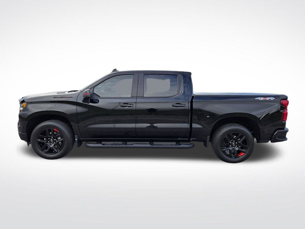 Used 2023 Chevrolet Silverado 1500 RST w/ Redline Edition AWD/4WD image 6
