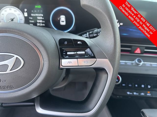 Used 2024 Hyundai Elantra SEL image 19