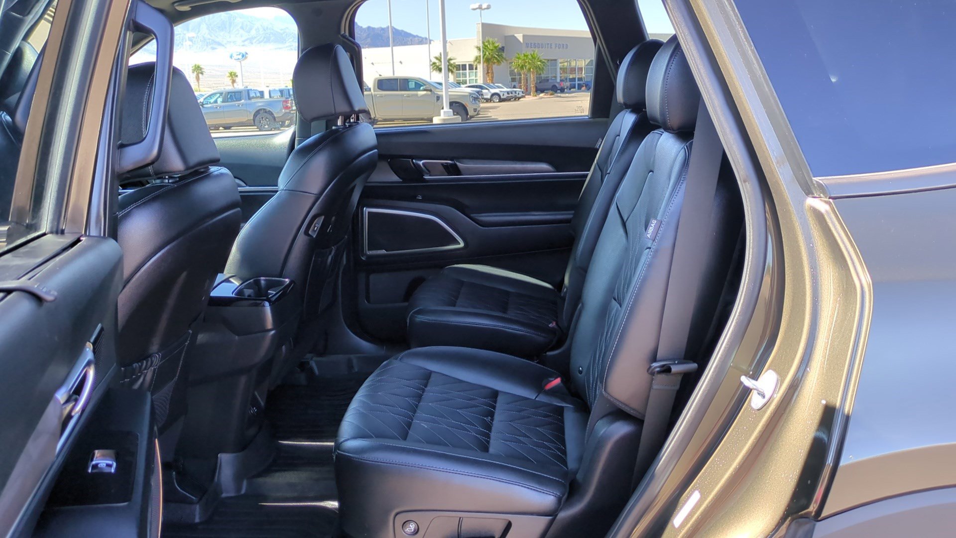 Used 2024 Kia Telluride SX X-Line image 31