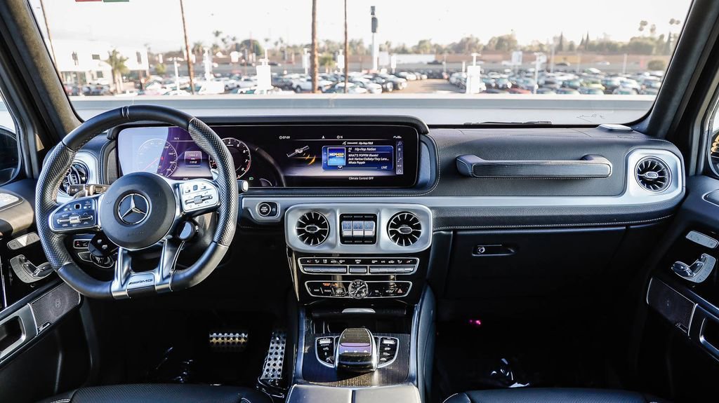 Used 2022 Mercedes-Benz G 63 AMG 4MATIC w/ AMG Night Package Plus image 15