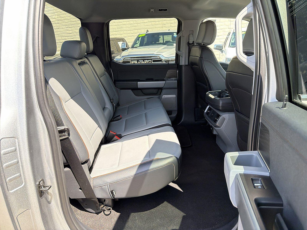Used 2025 Ford F150 Lariat AWD/4WD image 26