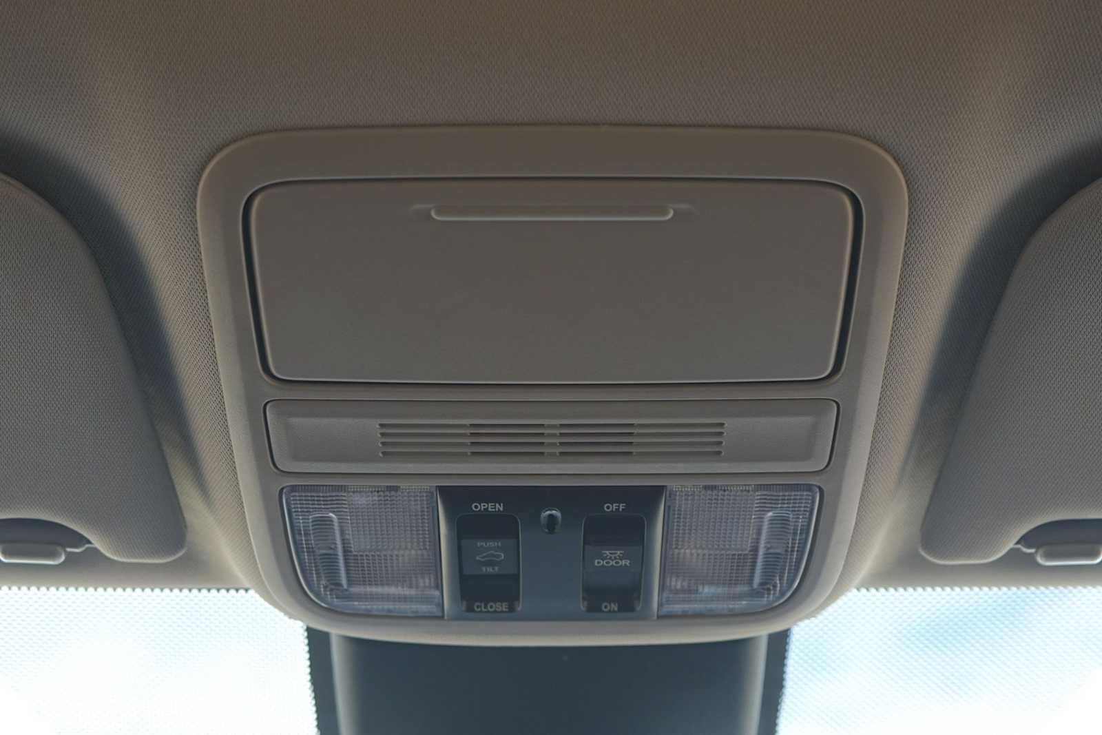 Certified 2026 Honda Odyssey Elite image 23
