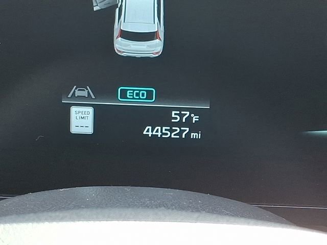 Certified 2023 Kia Niro LX image 20