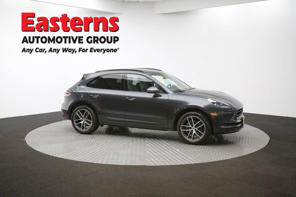 Used 2023 Porsche Macan T image 49