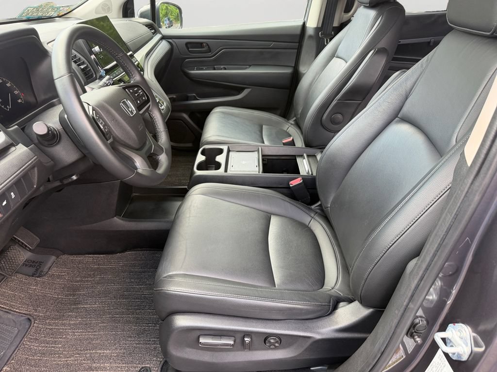 Used 2025 Honda Odyssey EX-L image 24