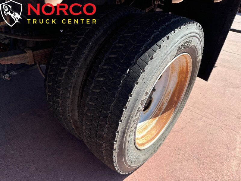 Used 2012 Ford F550 2WD Crew Cab Super Duty image 12