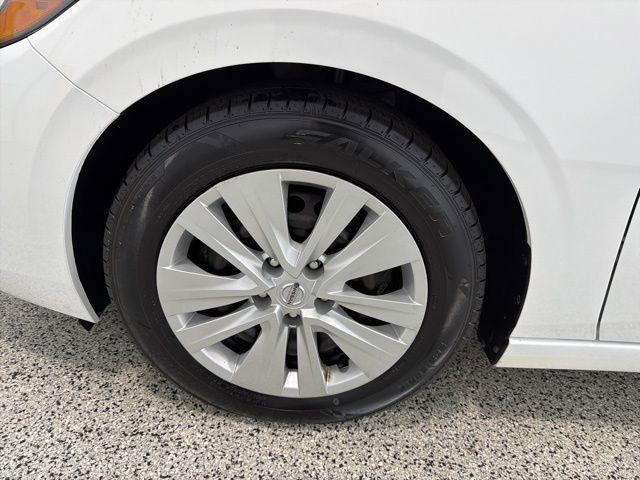 Used 2022 Nissan Sentra S FWD image 33