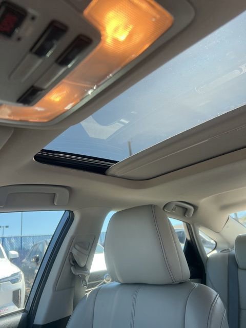 Used 2013 Toyota Avalon Limited image 24