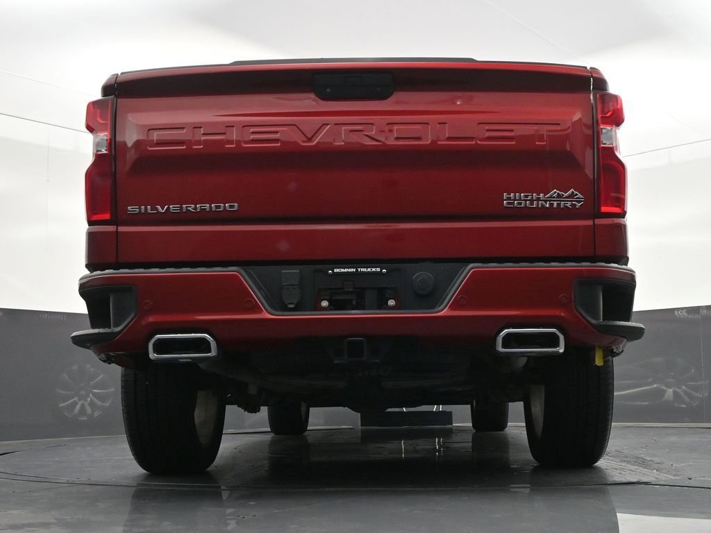 Used 2020 Chevrolet Silverado 1500 High Country w/ Technology Package AWD/4WD image 27