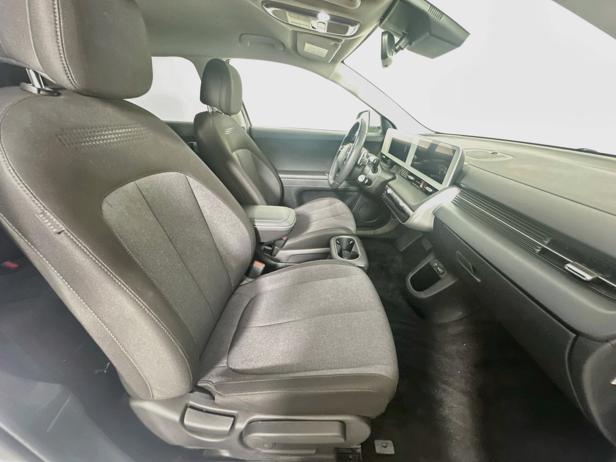 Used 2024 Hyundai Ioniq 5 SEL RWD image 31
