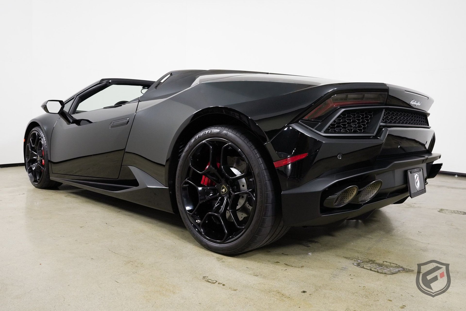 Used 2017 Lamborghini Huracan LP 580-2 image 14