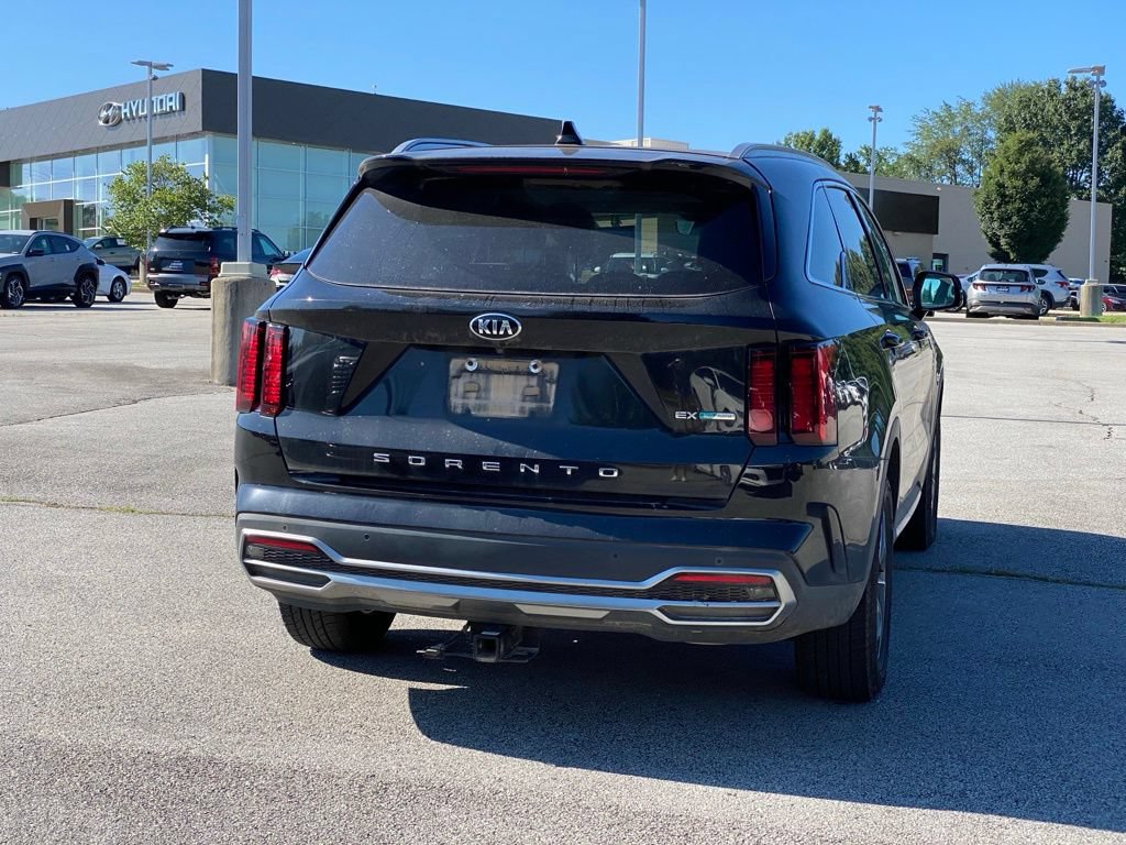 Used 2021 Kia Sorento EX FWD image 7