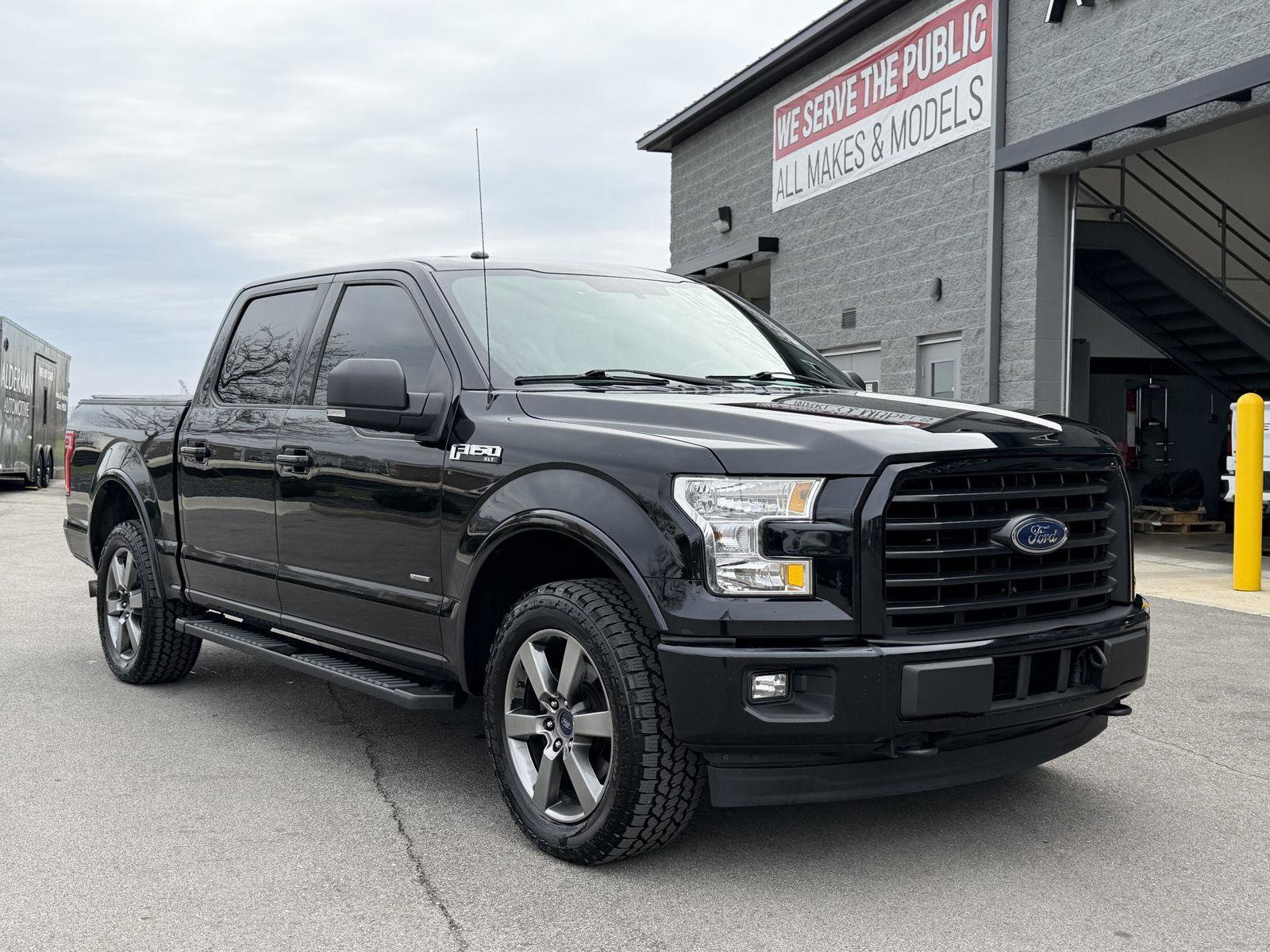 Used 2017 Ford F150 XLT w/ Equipment Group 302A Luxury AWD/4WD image 57