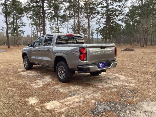 New 2025 Chevrolet Colorado LT w/ LT Convenience Package image 2