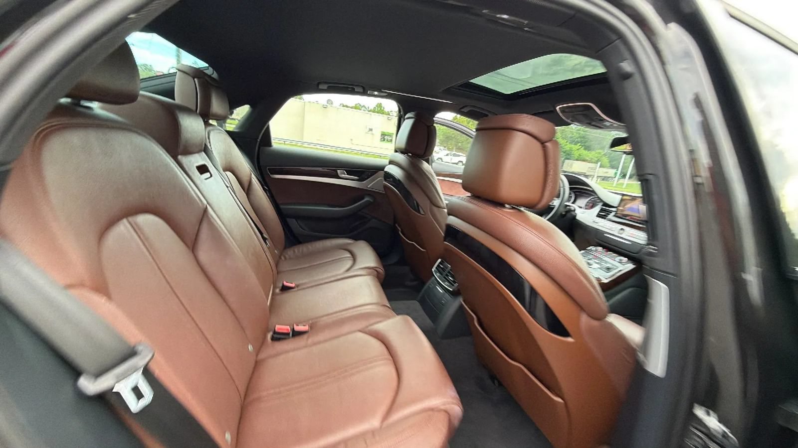 Used 2013 Audi A8 3.0T w/ Convenience Pkg AWD/4WD image 44
