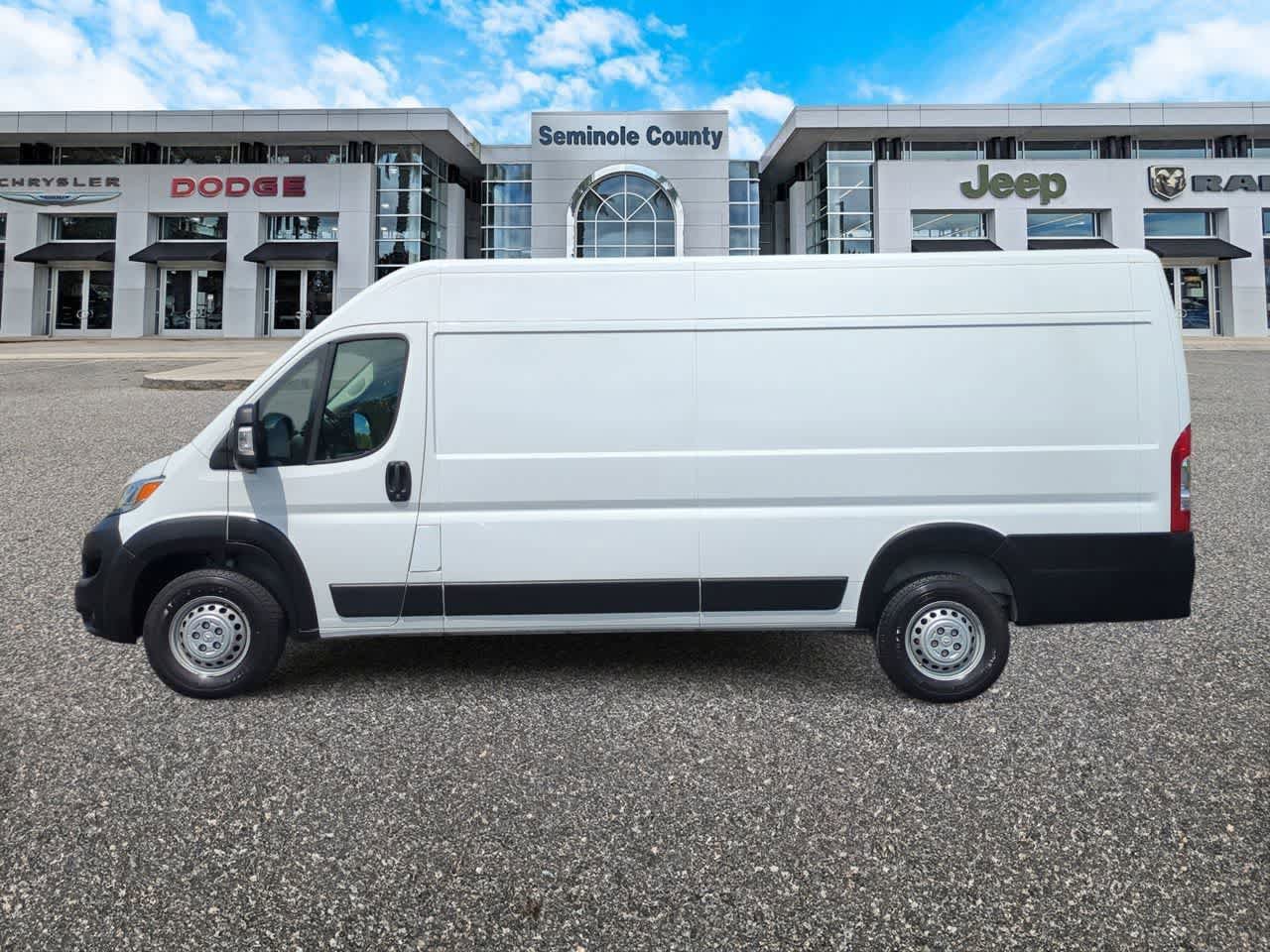 Used 2025 RAM ProMaster 3500 w/ Convenience Group FWD image 5