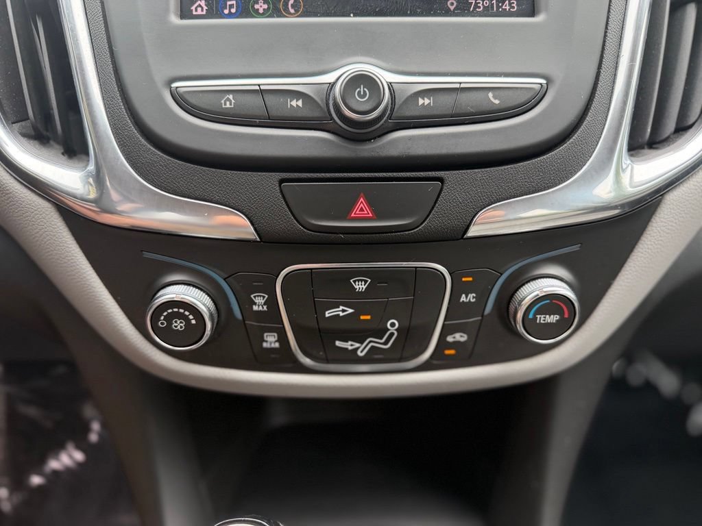 Used 2020 Chevrolet Equinox LS FWD image 27