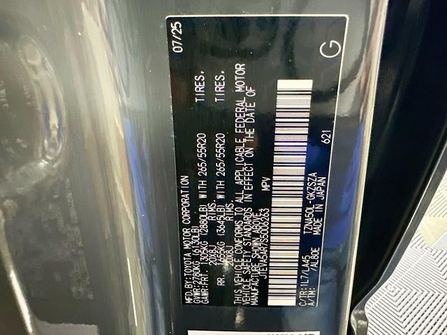 Certified 2025 Toyota 4Runner Limited RWD image 30