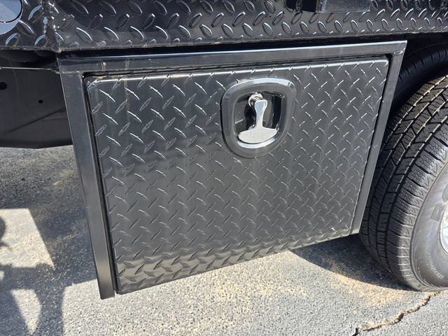 New 2026 RAM 3500 Big Horn AWD/4WD image 8