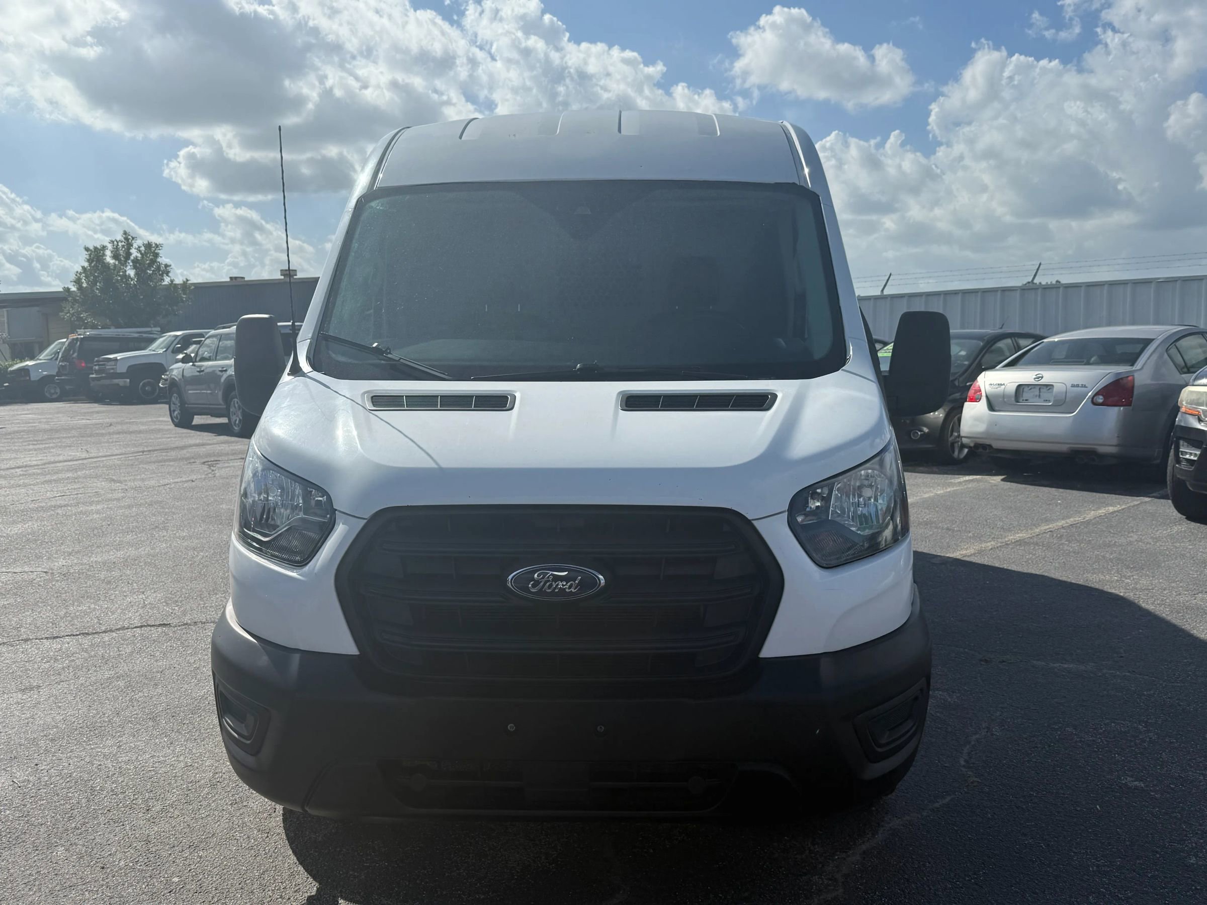Used 2020 Ford Transit 250 Medium Roof w/ Load Area Protection Package image 2
