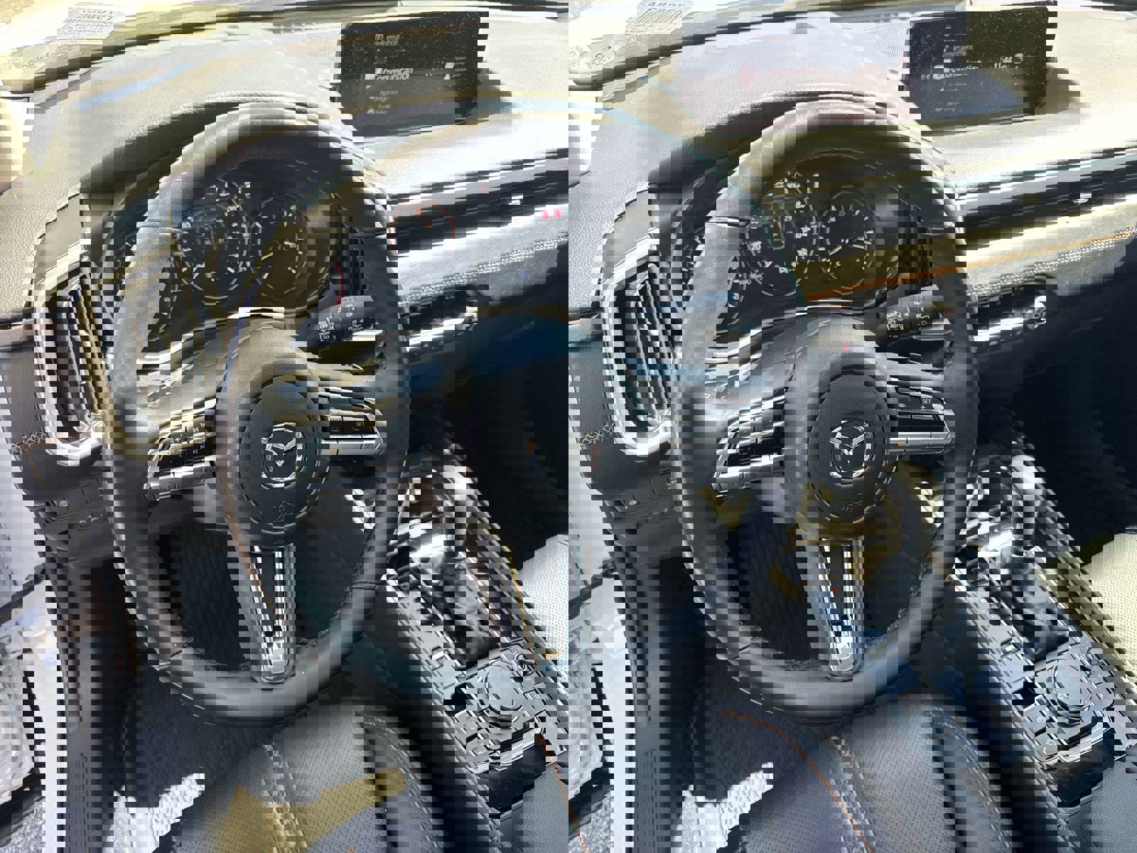 Used 2023 MAZDA CX-50 AWD 2.5 Turbo w/ Accent Package image 18