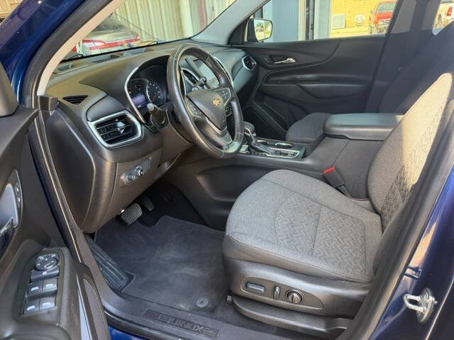 Used 2022 Chevrolet Equinox LT AWD/4WD image 14