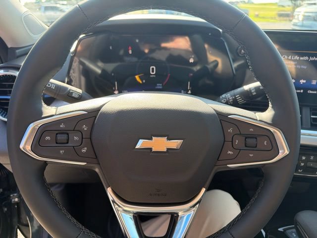 New 2026 Chevrolet Trax LT w/ LT Convenience Package FWD image 13