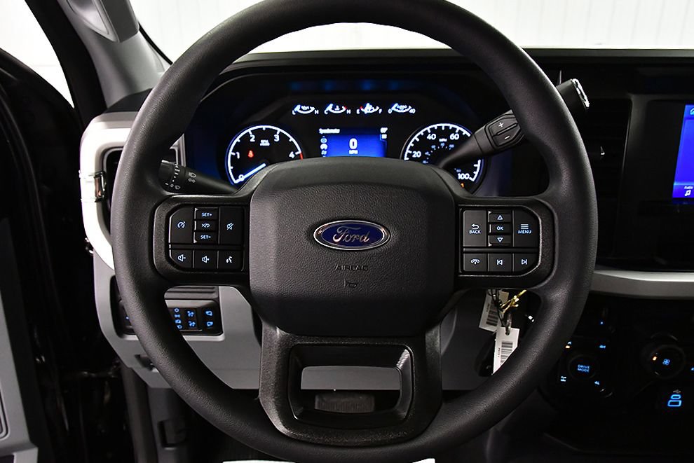 New 2026 Ford F350 XLT w/ 360-Degree Camera Package AWD/4WD image 20