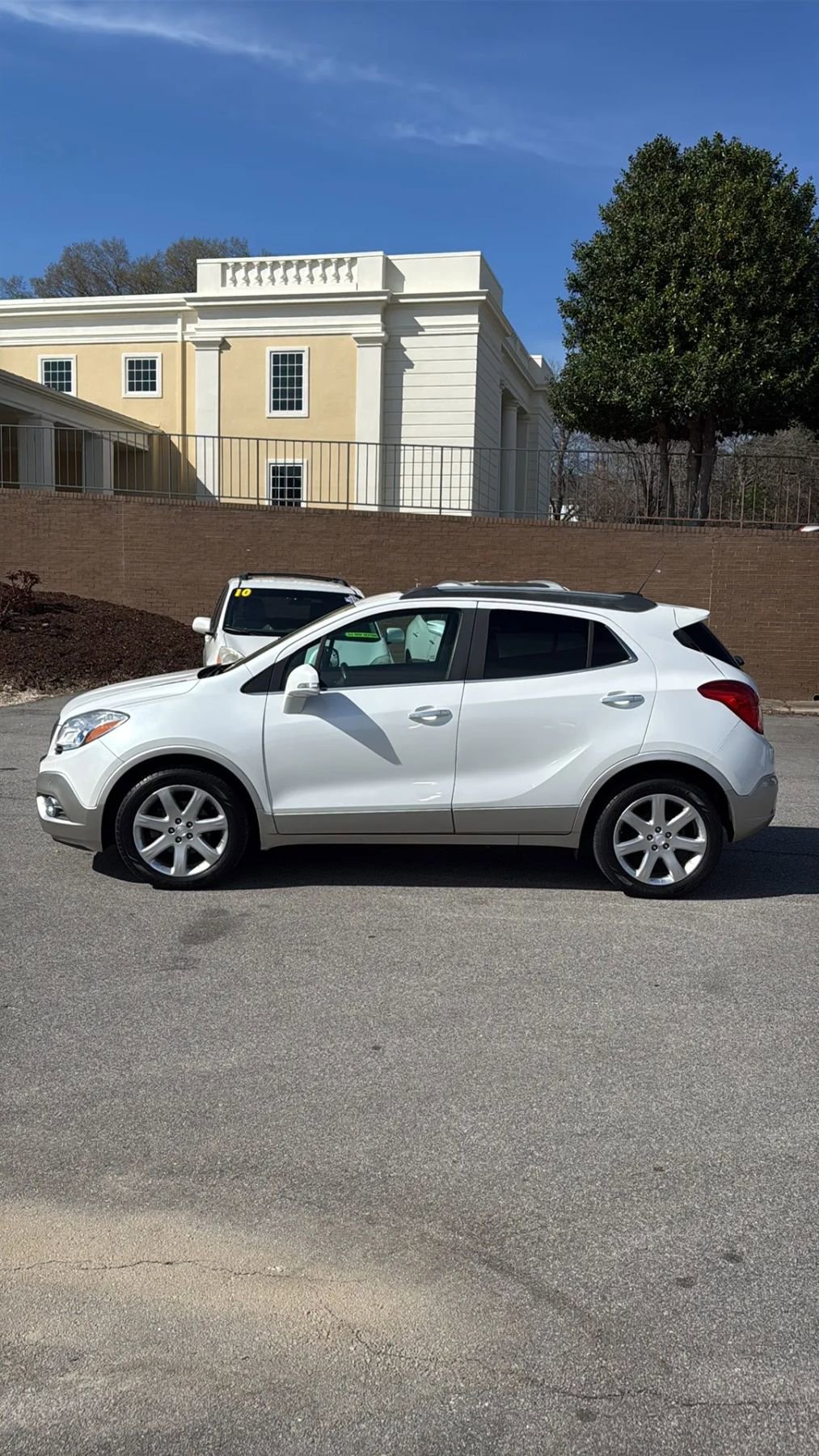 Used 2015 Buick Encore Premium w/ Experience Buick Package image 2