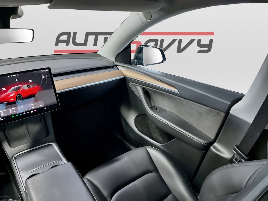 Used 2024 Tesla Model Y Performance AWD/4WD image 23