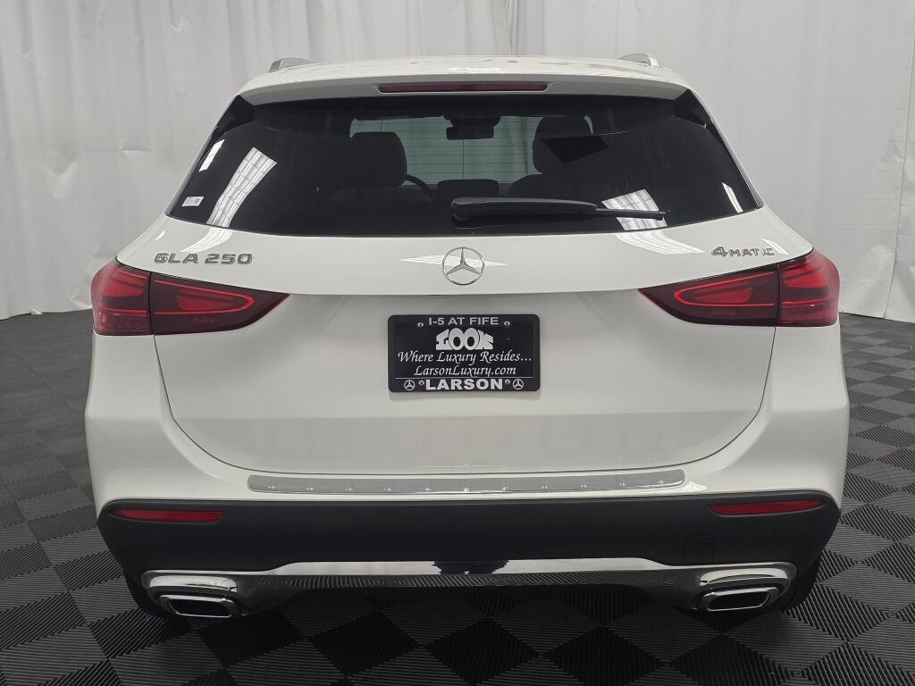 Used 2026 Mercedes-Benz GLA 250 4MATIC image 5