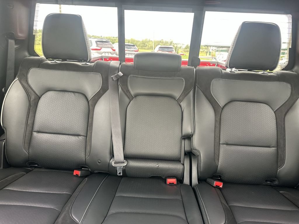 New 2027 RAM 1500 Laramie w/ Night Edition AWD/4WD image 13
