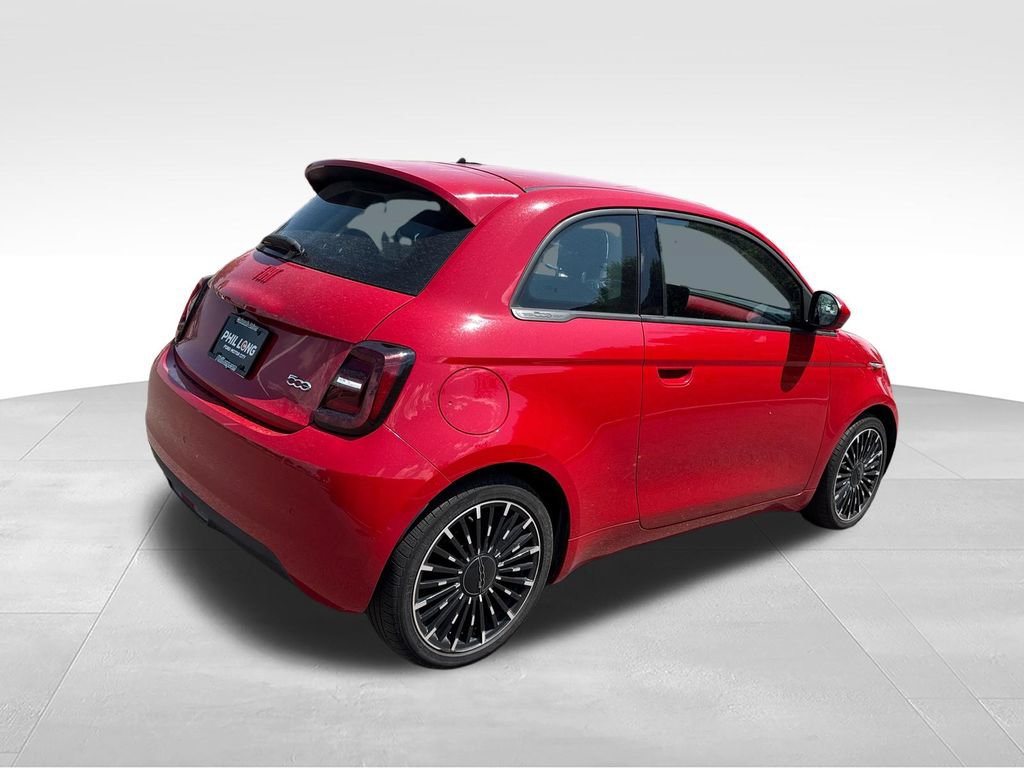 Used 2024 FIAT 500 e (RED) FWD image 9