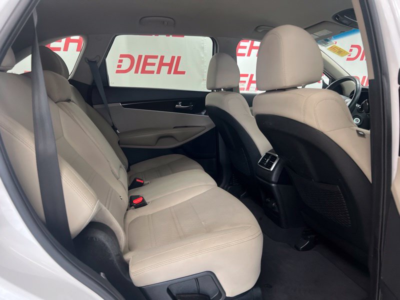 Used 2019 Kia Sorento AWD w/ LX Convenience Package image 10