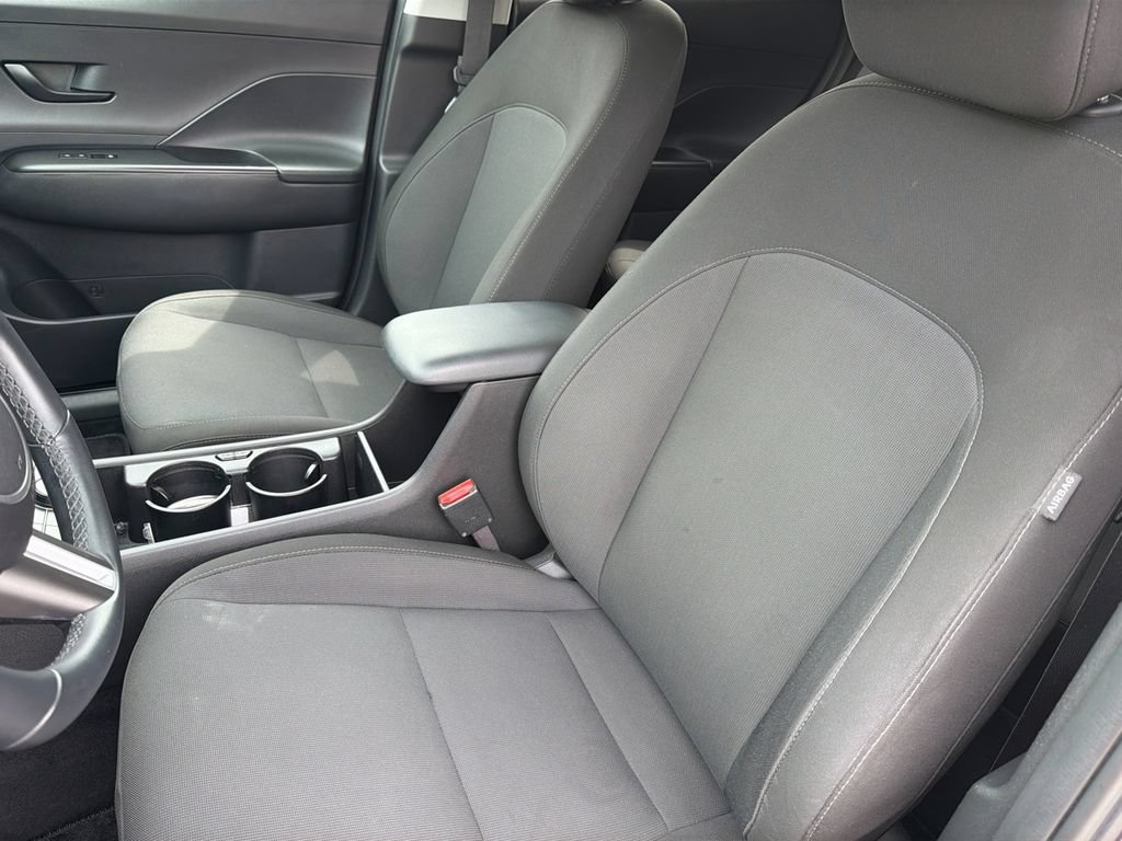 Certified 2024 Hyundai Kona SEL w/ Convenience Package AWD/4WD image 18