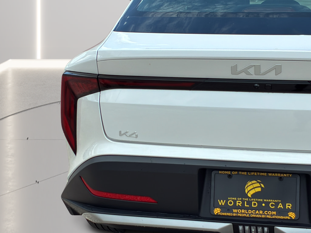New 2026 Kia K4 FWD image 29