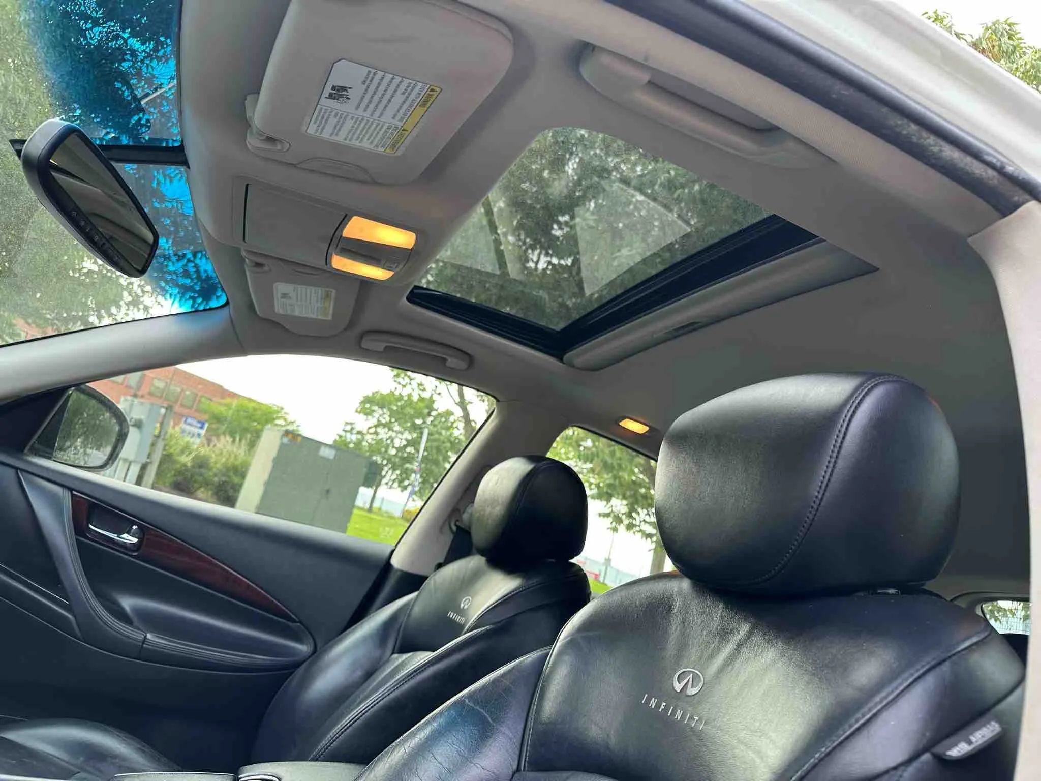 Used 2012 INFINITI EX35 Journey w/ Premium Pkg image 43