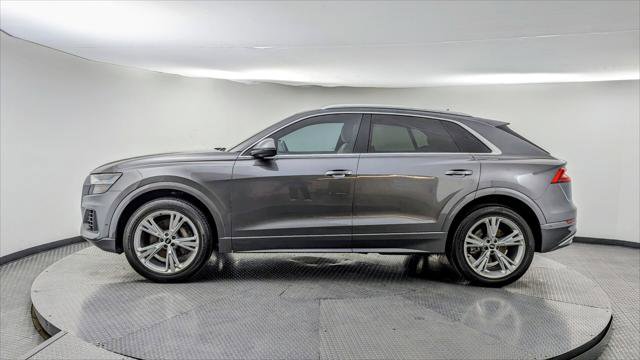 Used 2022 Audi Q8 Premium Plus w/ Premium Plus Package image 3