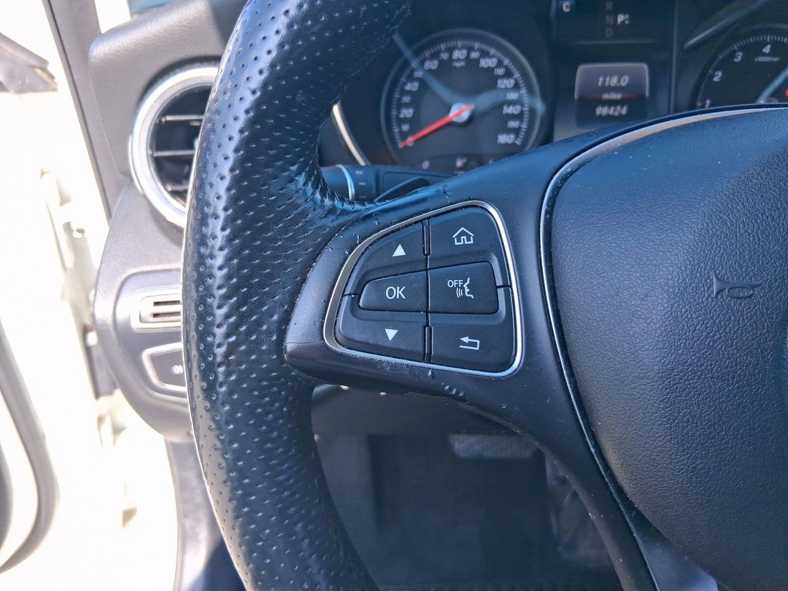 Used 2016 Mercedes-Benz C 300 4MATIC Sedan image 16