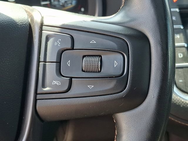 Used 2023 GMC Yukon AT4 w/ AT4 Premium Plus Package image 18