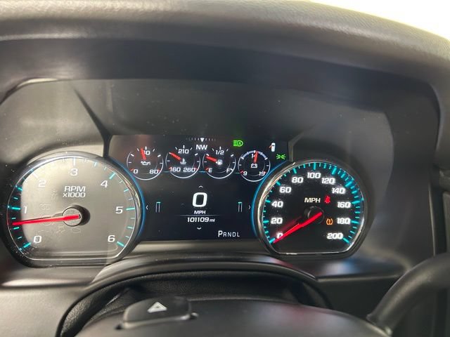 Used 2019 Chevrolet Suburban Premier AWD/4WD image 36