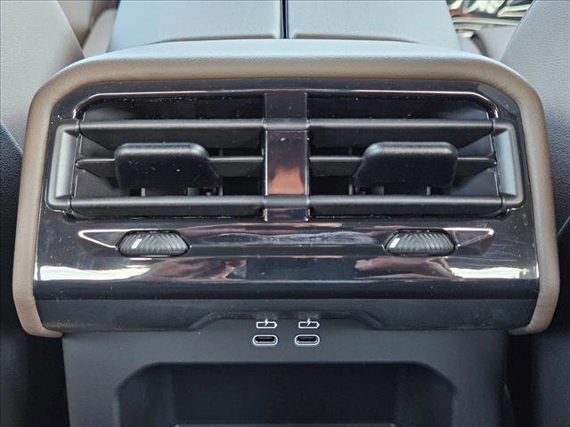 New 2026 BMW 540i xDrive image 17