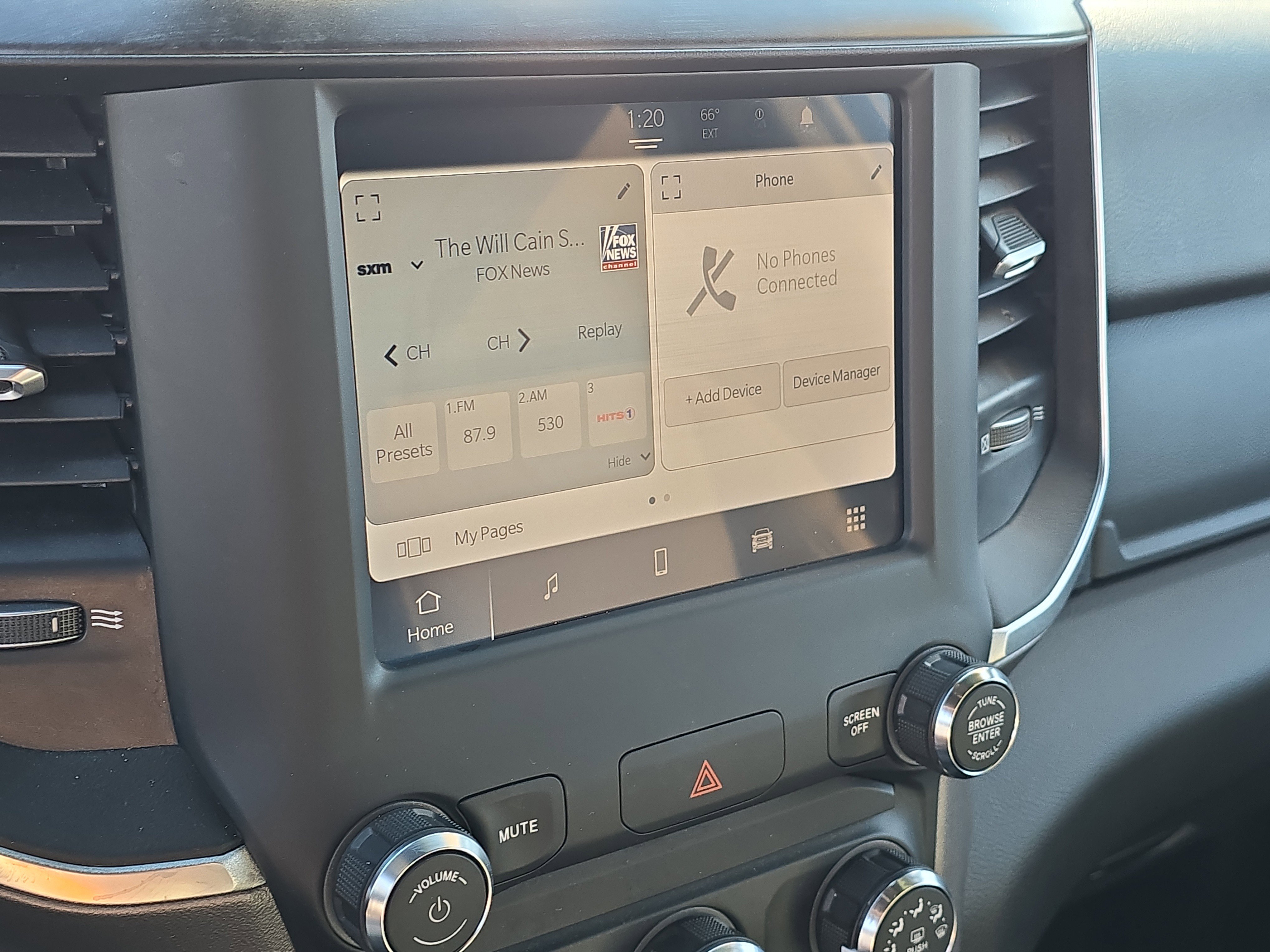 Used 2024 RAM 2500 Big Horn w/ Bed Utility Group image 18