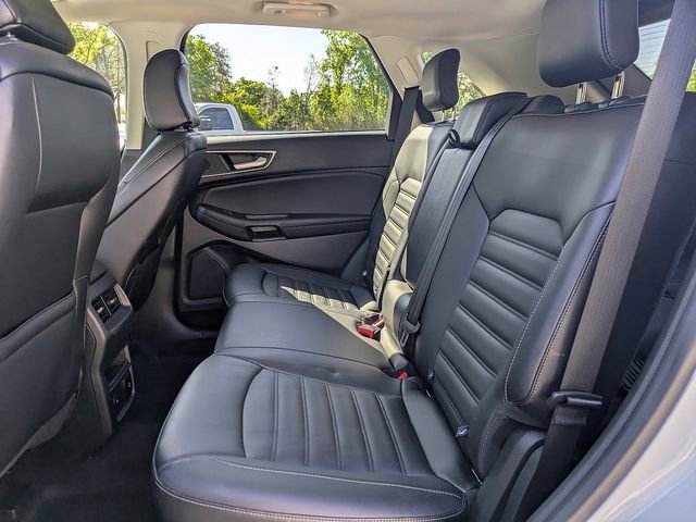 Used 2024 Ford Edge SEL w/ Convenience Package image 13