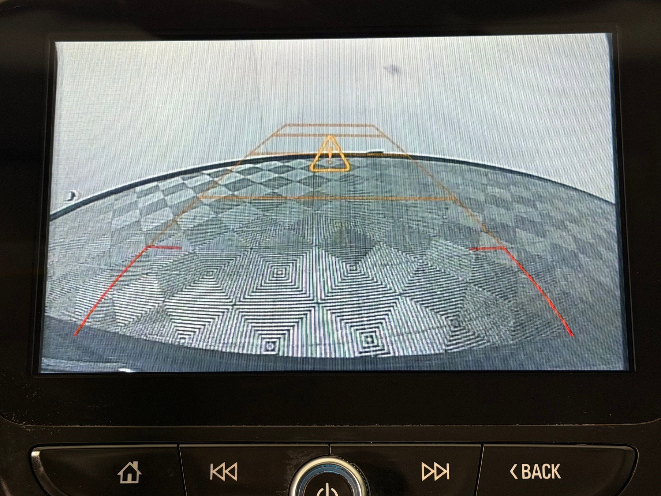 Used 2018 Chevrolet Volt Premier w/ Driver Confidence Package image 24