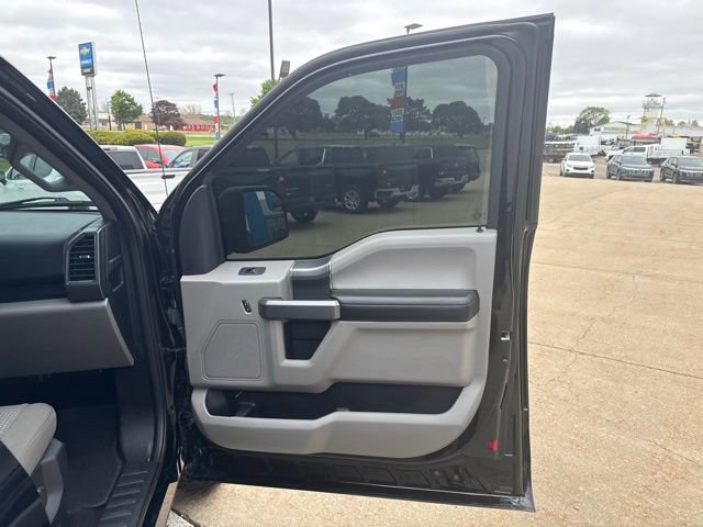 Used 2018 Ford F150 XLT w/ Equipment Group 301A Mid AWD/4WD image 15